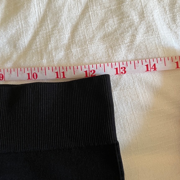 Blanqi Postpartum Support Leggings - Picture 7 of 7